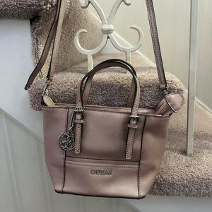 Guess rose gold crossbody bag